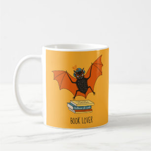 Läsande fladdermus Whimsisk bibliotekarie med bö Kaffemugg