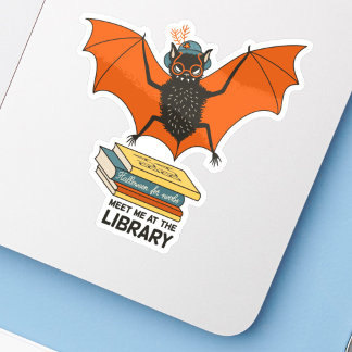 Läsande fladdermus | Whimsisk bibliotekarie med bö Klistermärken