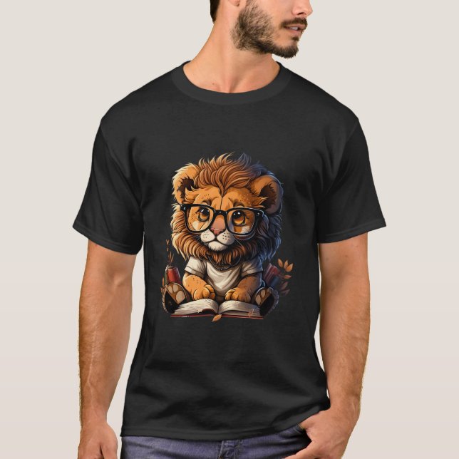 Läsande Lejon För Böcker Läsning För Bokläsare T Shirt (Framsida)