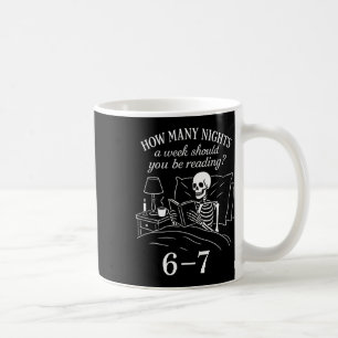 Läser 67 Meme engelsk lärare rolig 67 bok kärlek Kaffemugg