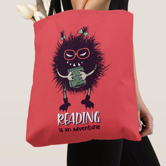 Läser är äventyr lustig lärare tygkasse (Skapare uppladdad)