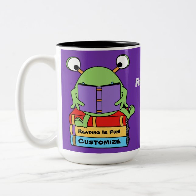Läser är Roligt Cute Bok som älskar Alien Mugg (Vänster)