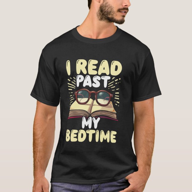 Läser böcker Design för barn Bokälskare Bokmask  T Shirt (Framsida)