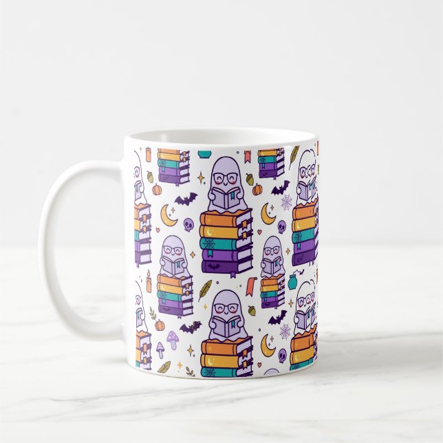 Läser spökskräckbok Halloween-mönster Kaffemugg (Vänster)