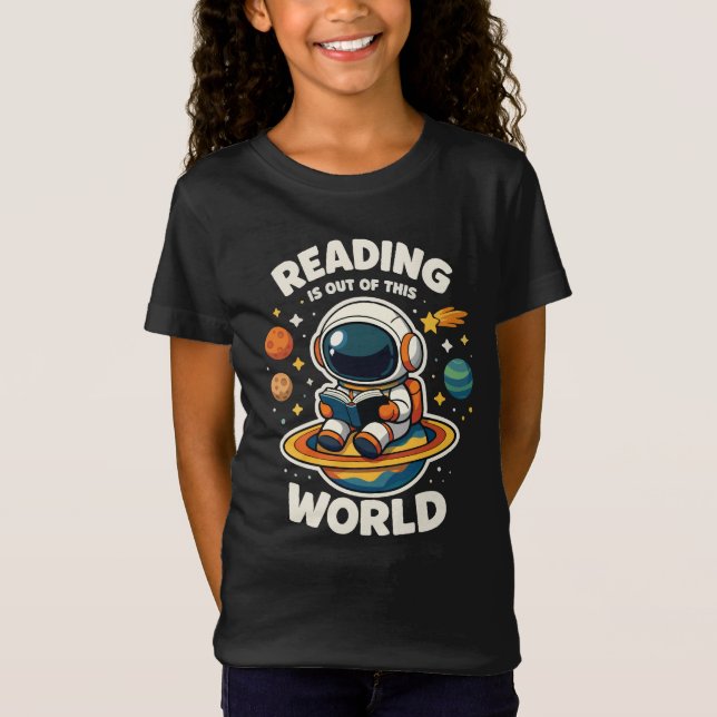 Läsning är fantastiskt t shirt (Framsida)