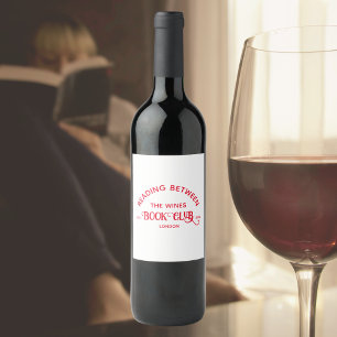 Läsning mellan Vin Bok Klubb Red Vapensköld Vinflaska Etikett