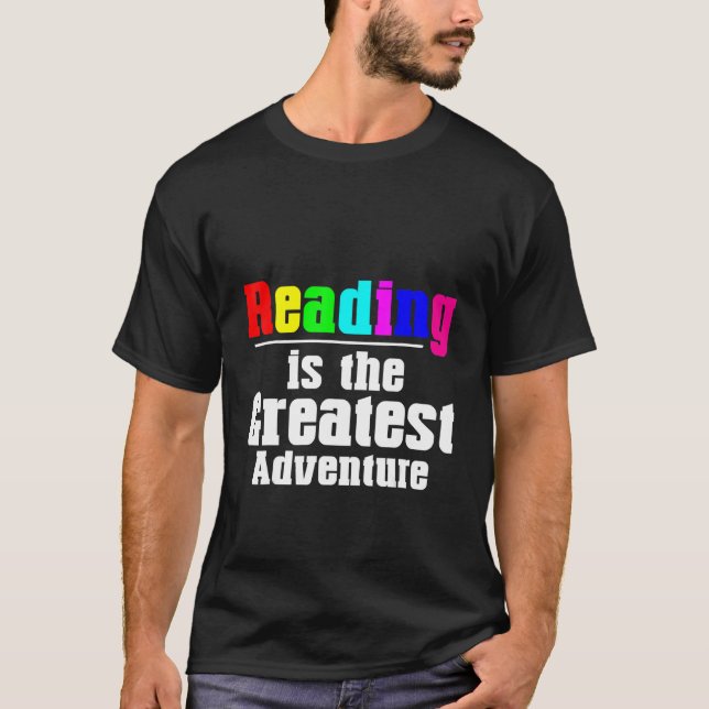Läsningen är den Underbarare Äventyr T Shirt (Framsida)