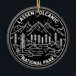Lassen Volcanic National Park California Monoline Julgransprydnad Keramik<br><div class="desc">Nationalparken Lassen Volcanic i ett minimalistiskt,  monolinskt stil</div>