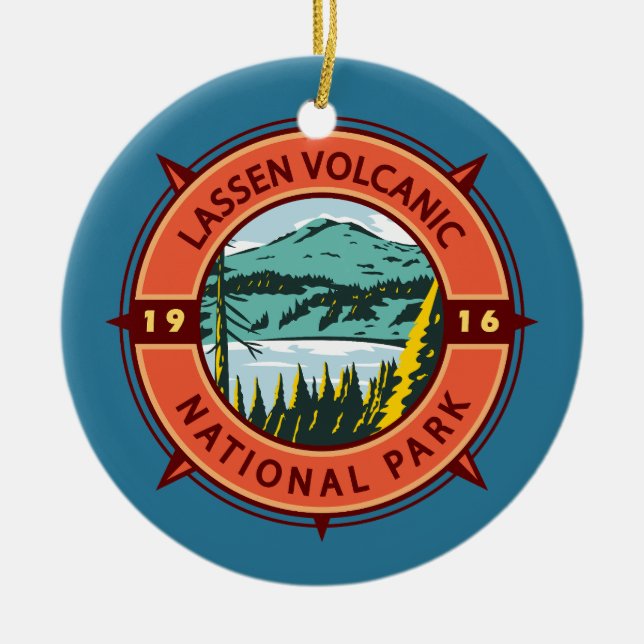 Lassen Volcanic National Park Retro Compass Emblem Julgransprydnad Keramik (Framsidan)