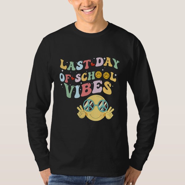 last day of summer vibes, groovy summer, funny tea t shirt (Framsida)