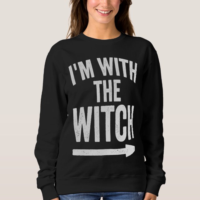 Last Minute Halloween Costume I'm With The Witch T Shirt (Framsida)