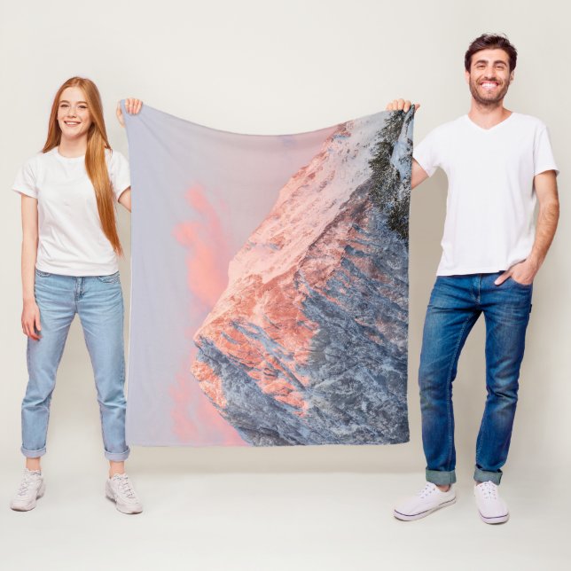 Last sun light on mountain Storžič, Slovenia Fleecefilt (På plats)