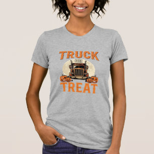Lastbil eller godis Halloween Semi Lastbil Design_ T Shirt