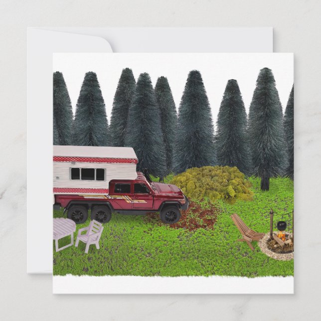 Lastbil med Camper i Skogen Camping Spot Inbjudningar (Framsida)