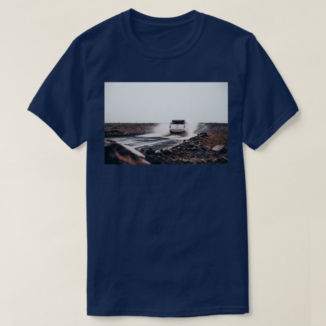 Lastbil stänk på väg t shirt (Design framsida)