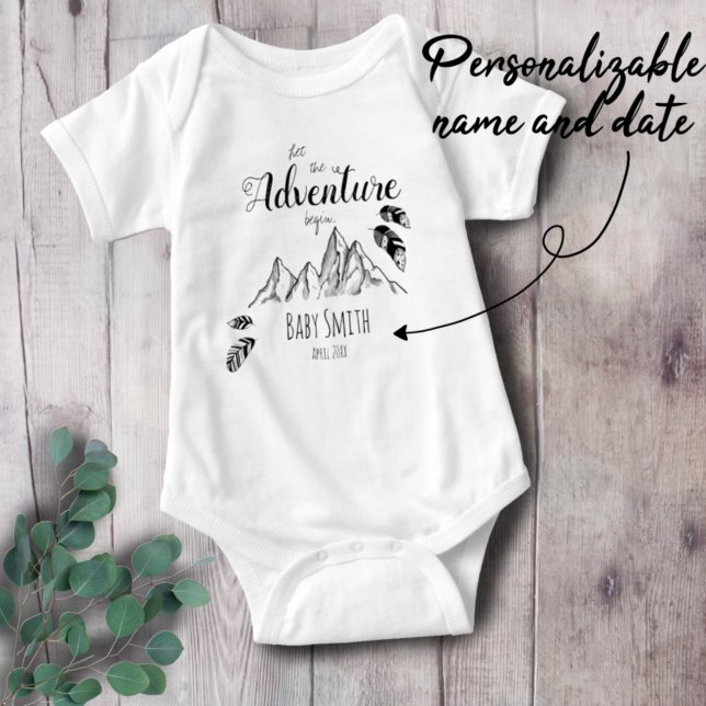 Låt Äventyr börja anpassa namn Baby B T Shirt (Skapare uppladdad)