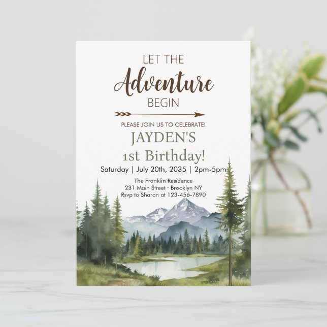 Låt äventyret börja Skog Rustik 1-årsdag Inbjudningar (Stående Fram)