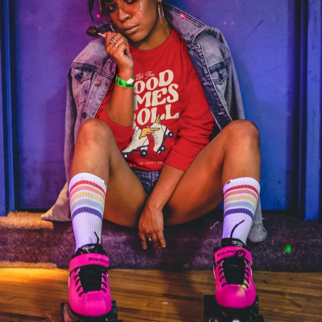 LÅT BRA TIMES ROLL RETRO ROLLER SKATE PÅ 80:ER T SHIRT (Skapare uppladdad)