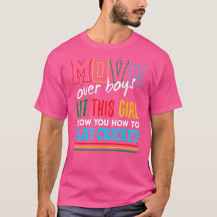 Låt den här tjejen visa dig hur man spelar cricket t shirt