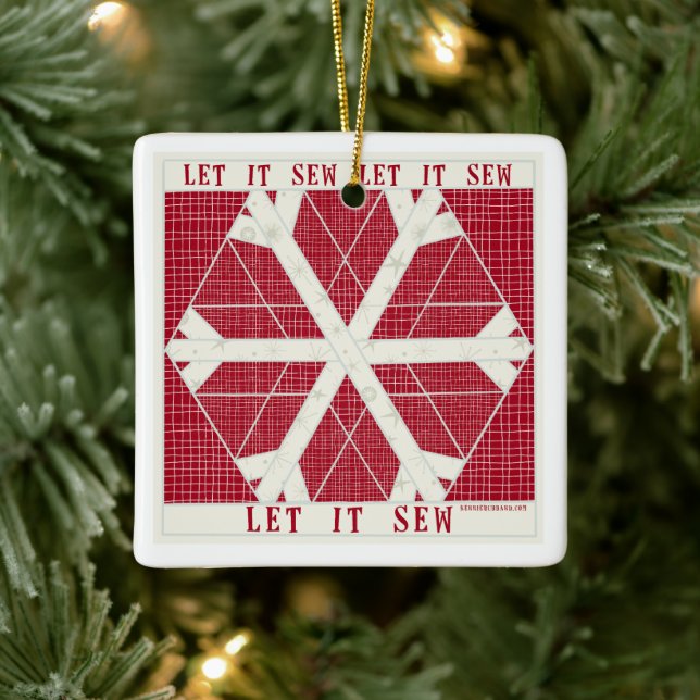 Låt den se Quilt Porcelain Ornament RED (Träd)