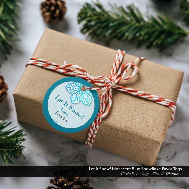 Låt det snöa! Iridescent Blue Snowflake Gåvor Etiketter (Let It Snow! Iridescent Blue Snowflake Gift Tags: Side 1)