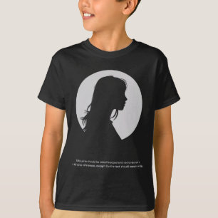 Låt dig inte förledas av det söta ansiktet Karate T Shirt