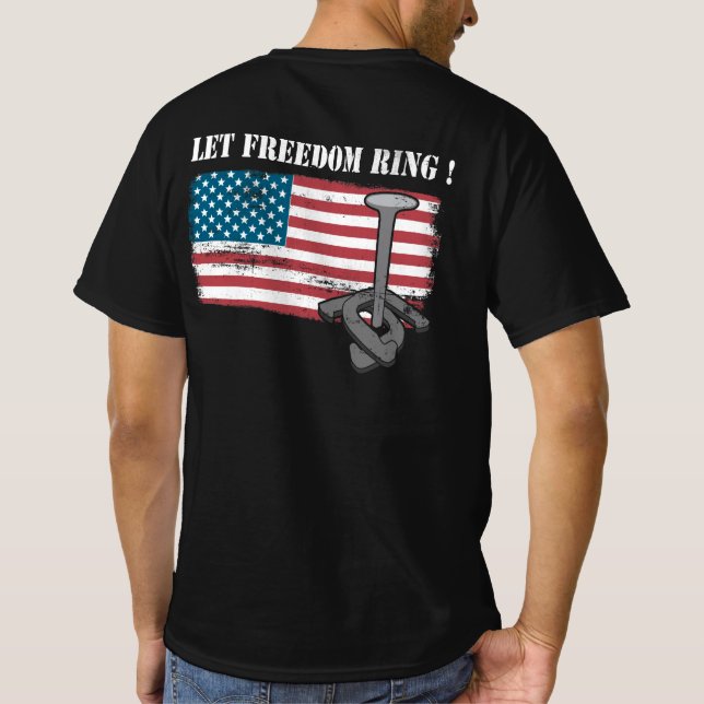 Låt Freedom Ring Horseshoe kasta T Shirt (Baksida)