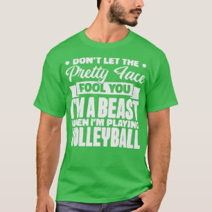 Låt inte Söt Ansikte förleda dig med Volleyball Gi T Shirt