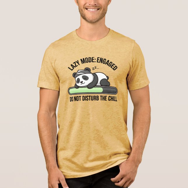 Lat mode påslagen Panda Avslappnad Rolig Present T Shirt (Framsida)