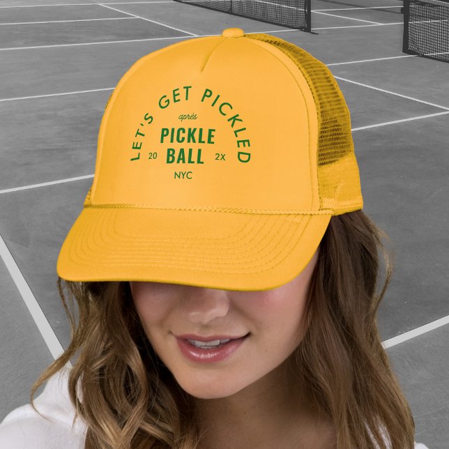 Låt Oss Bli Inlagda Après Pickle Ball Gul Keps (Skapare uppladdad)