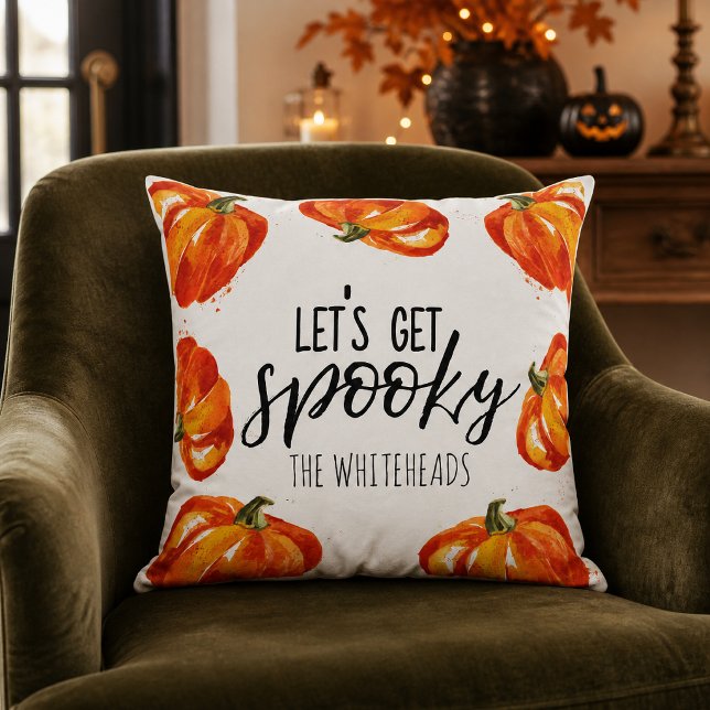 Låt oss bli spöklik Vattenfärgspumpa Halloween Kudde (Gather the family & get ready for a frightfully fun season with this “Let’s Get Spooky" Pillow.)
