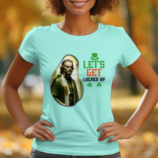 Låt oss Hämta upplåst - Klöver och Firande T Shirt (Skapare uppladdad)