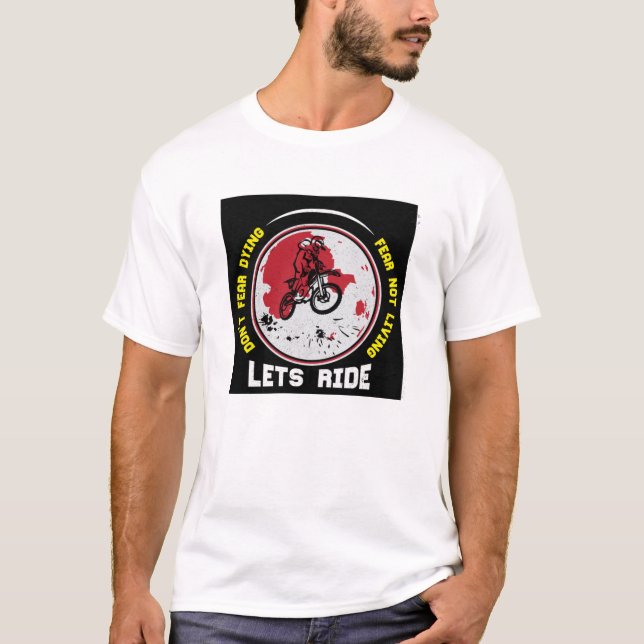Låt oss ride Fearless Red Dirt Biker Tee (Framsida)