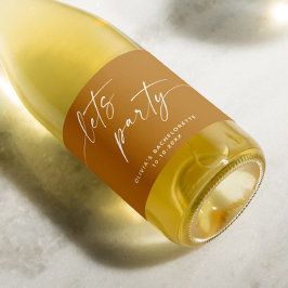 Låt party. Mustard Brown-skript bachelorette