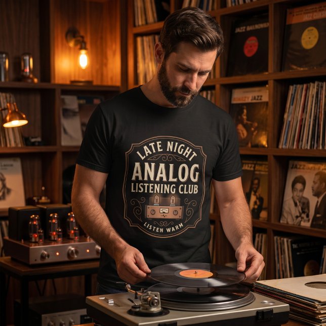 Late Night Analog Listening Club Tröja (Skapare uppladdad)