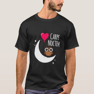Latinsk fras Carpe Noctem Måne Stars Uggla Carpe N T Shirt