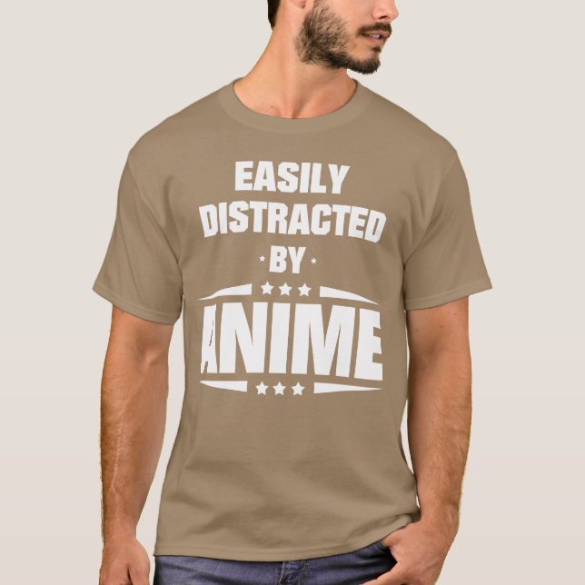 Lätt Distraherad Av Anime rolig T Shirt (Framsida)