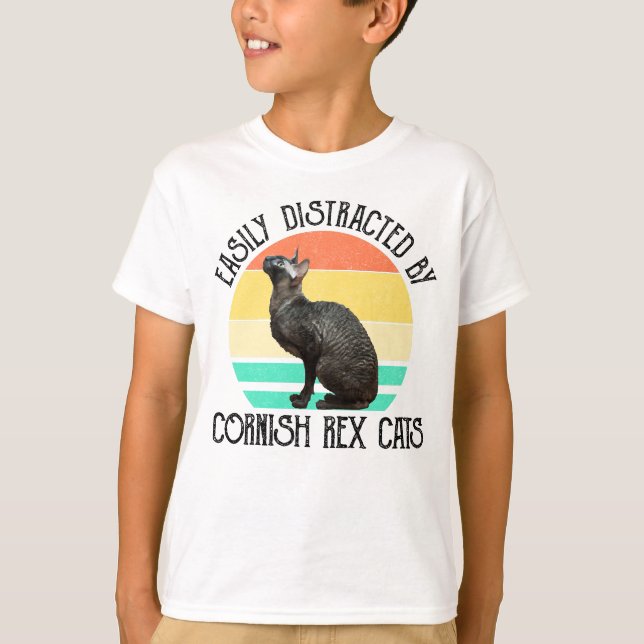 Lätt Distraherad Av Cornish Rex Katter T Shirt (Framsida)