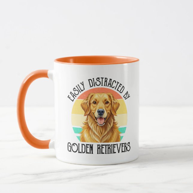 Lätt Distraherad Av Golden Retrievers Mugg (Vänster)