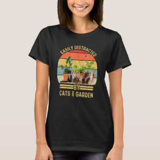 Lätt Distraherad Av Katter Och Trädgård Kat Trädgå T Shirt
