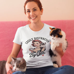 Lätt Distraherad av Katter T Shirt