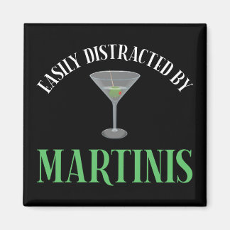 Lätt Distraherad Av Martinis Magnet