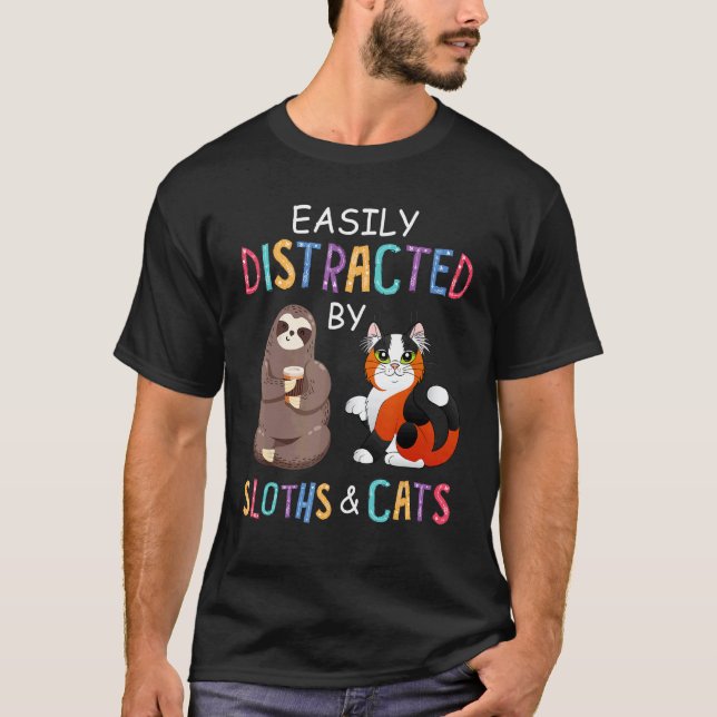 Lätt Distraherad Av Sengångare Och Katter T Shirt (Framsida)