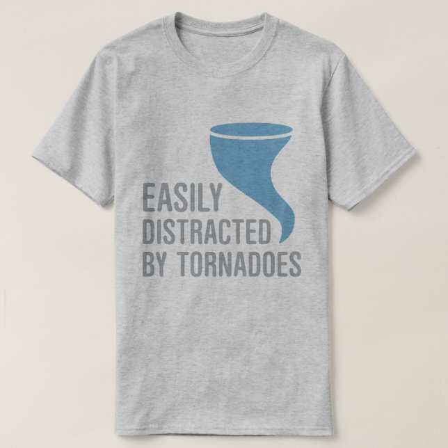 Lätt distraherat av tornadon t shirt (Design framsida)