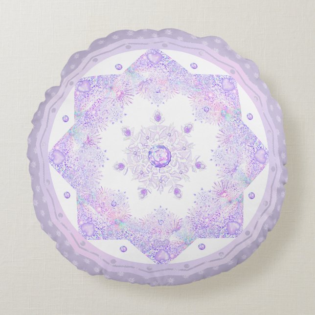 lätt lila snöflake och glittrande hjärta rund kudde (Framsidan)
