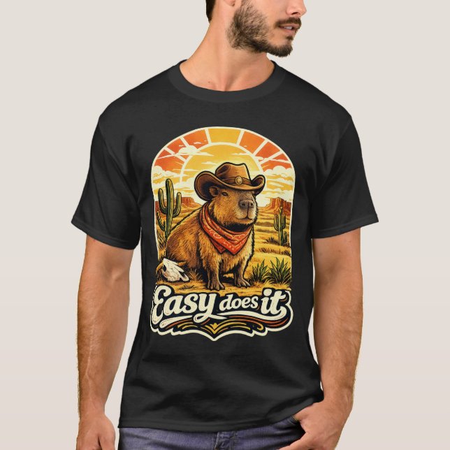 Lätthetens Kavalkad Cowboy Capybara Öken T Shirt (Framsida)