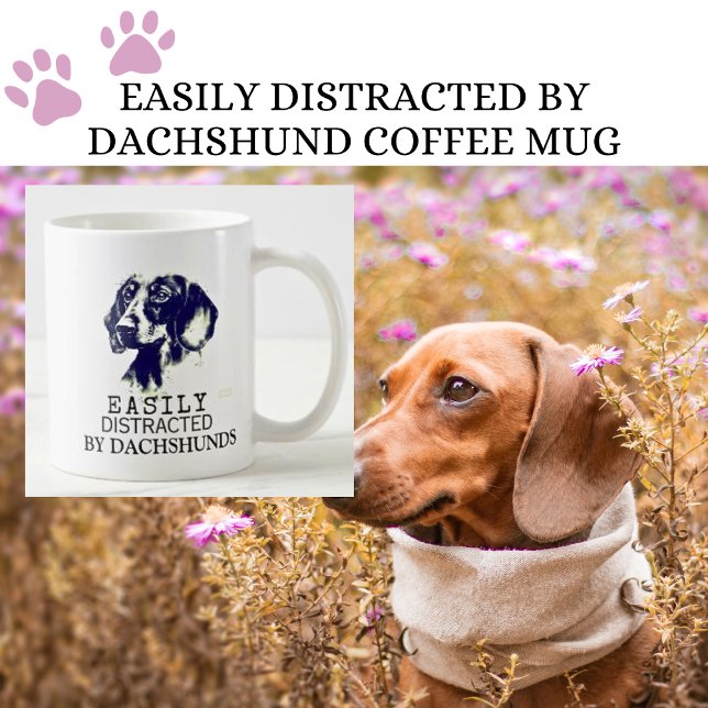 Lättspridd av Dachshunds Black and White Kaffemugg (Easily Distracted by Dachshunds)