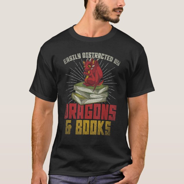 Lättspridd av drakmer och läsbåtar i Bokar T Shirt (Framsida)