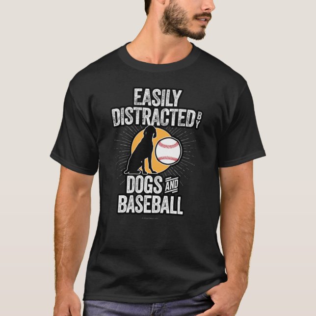 Lättspridd av Hundar & Baseball T Shirt (Framsida)