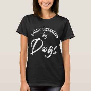 Lättspridd av Hundar - Hund älskare & Hund Gi T Shirt